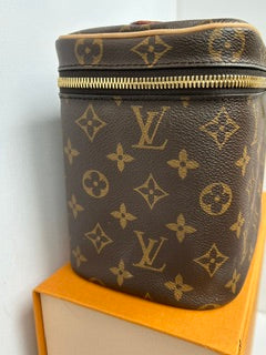 LOUIS VUITTON NICE BB