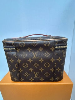 LOUIS VUITTON NICE BB