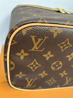 LOUIS VUITTON NICE BB
