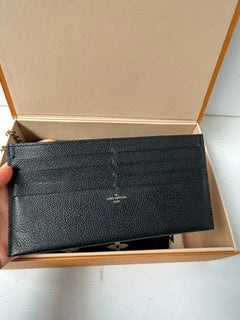 LOUIS VUITTON FELICIE